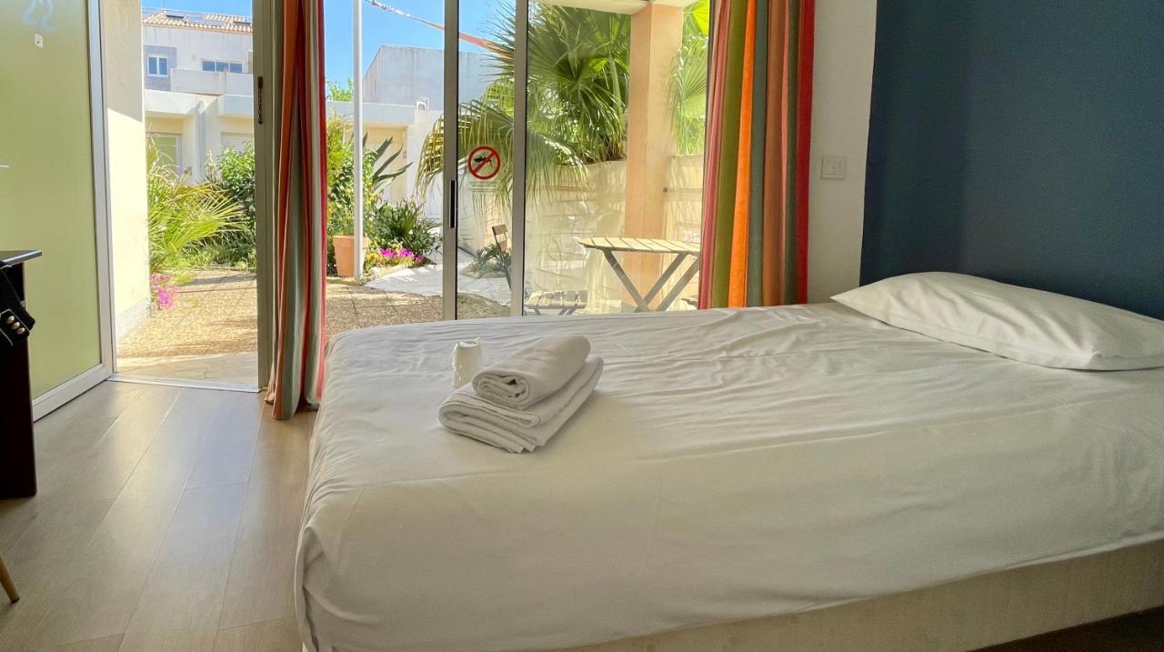 Amerique Hotel Palavas - Piscine - Plage Εξωτερικό φωτογραφία