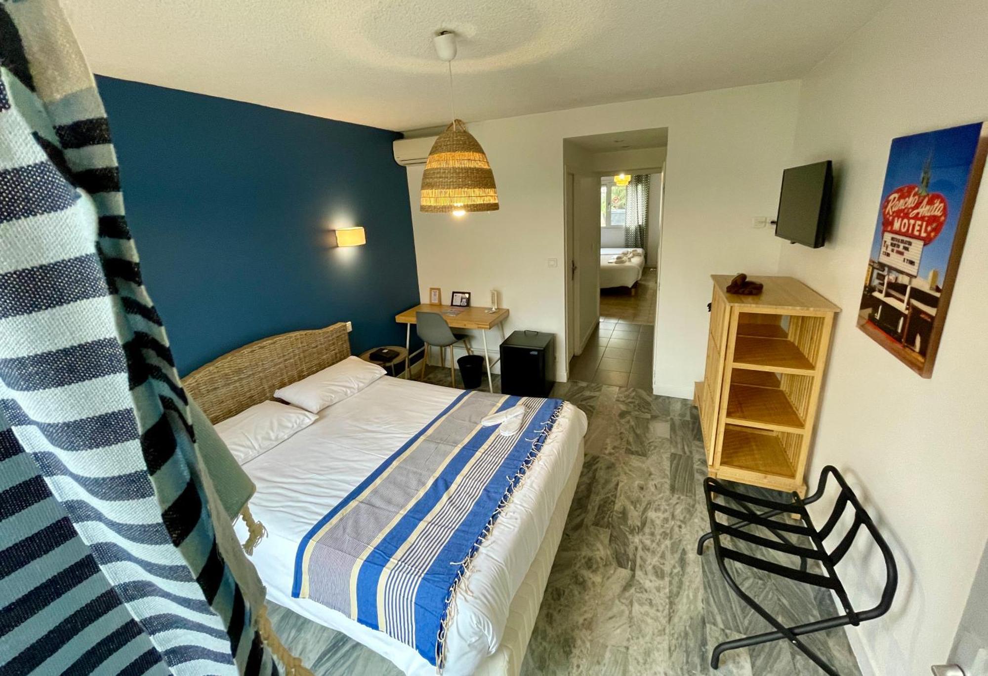 Amerique Hotel Palavas - Piscine - Plage Εξωτερικό φωτογραφία