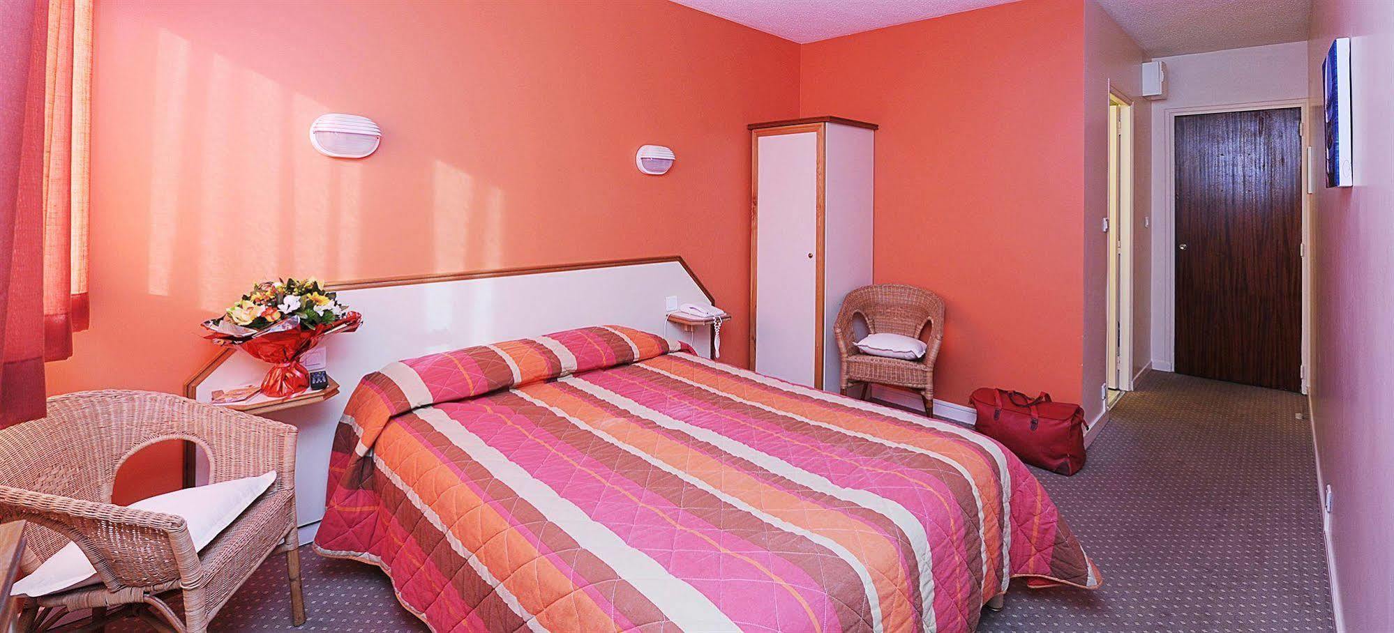 Amerique Hotel Palavas - Piscine - Plage Εξωτερικό φωτογραφία